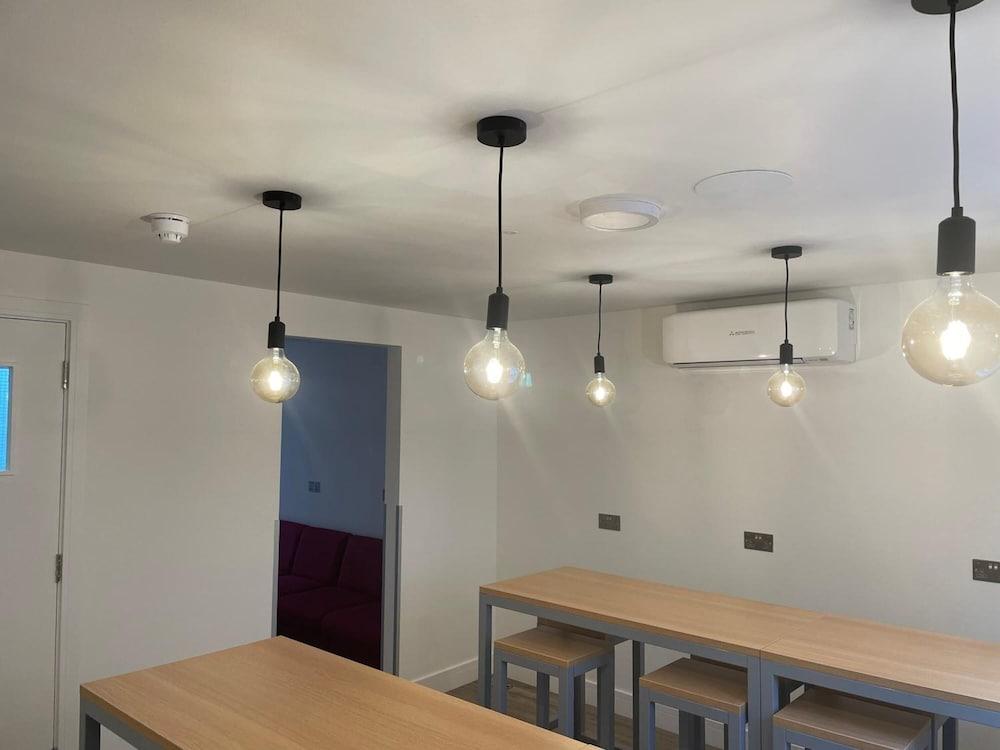 Smart Camden Inn (Adults Only) Лондон Екстериор снимка
