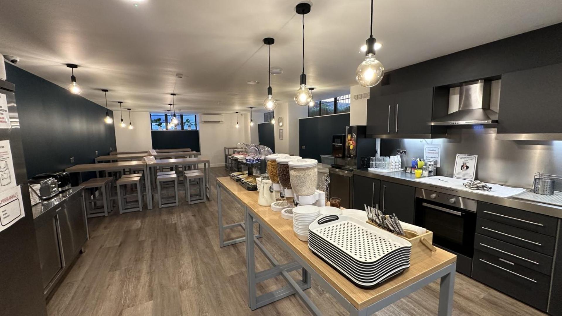 Smart Camden Inn (Adults Only) Лондон Екстериор снимка